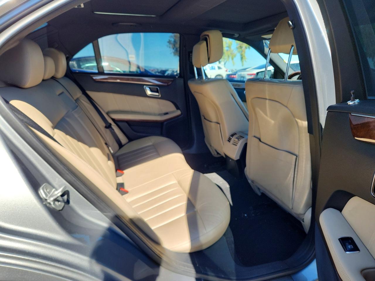 2013 Mercedes-Benz E-class VIN WDDHF8JB3DA667926 photo 10