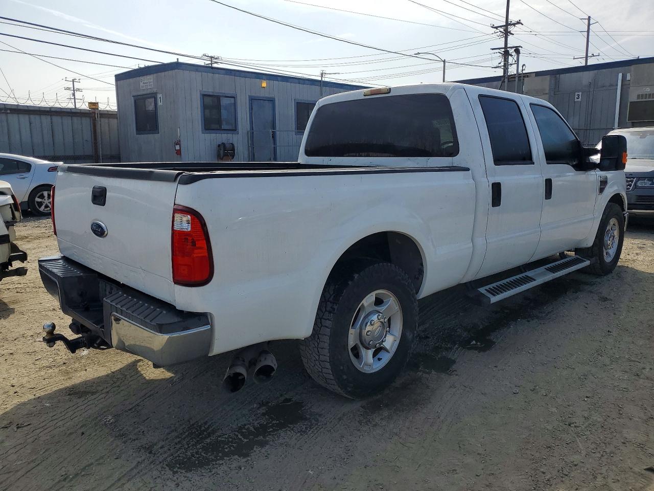 2010 Ford F250 VIN 1FTSW2AR1AEA10721 photo 3
