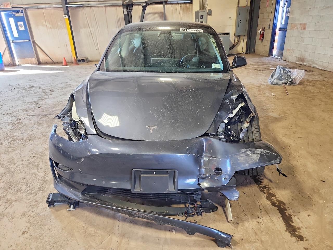 2022 Tesla Model 3 VIN 5YJ3E1EA7NF372465 photo 5