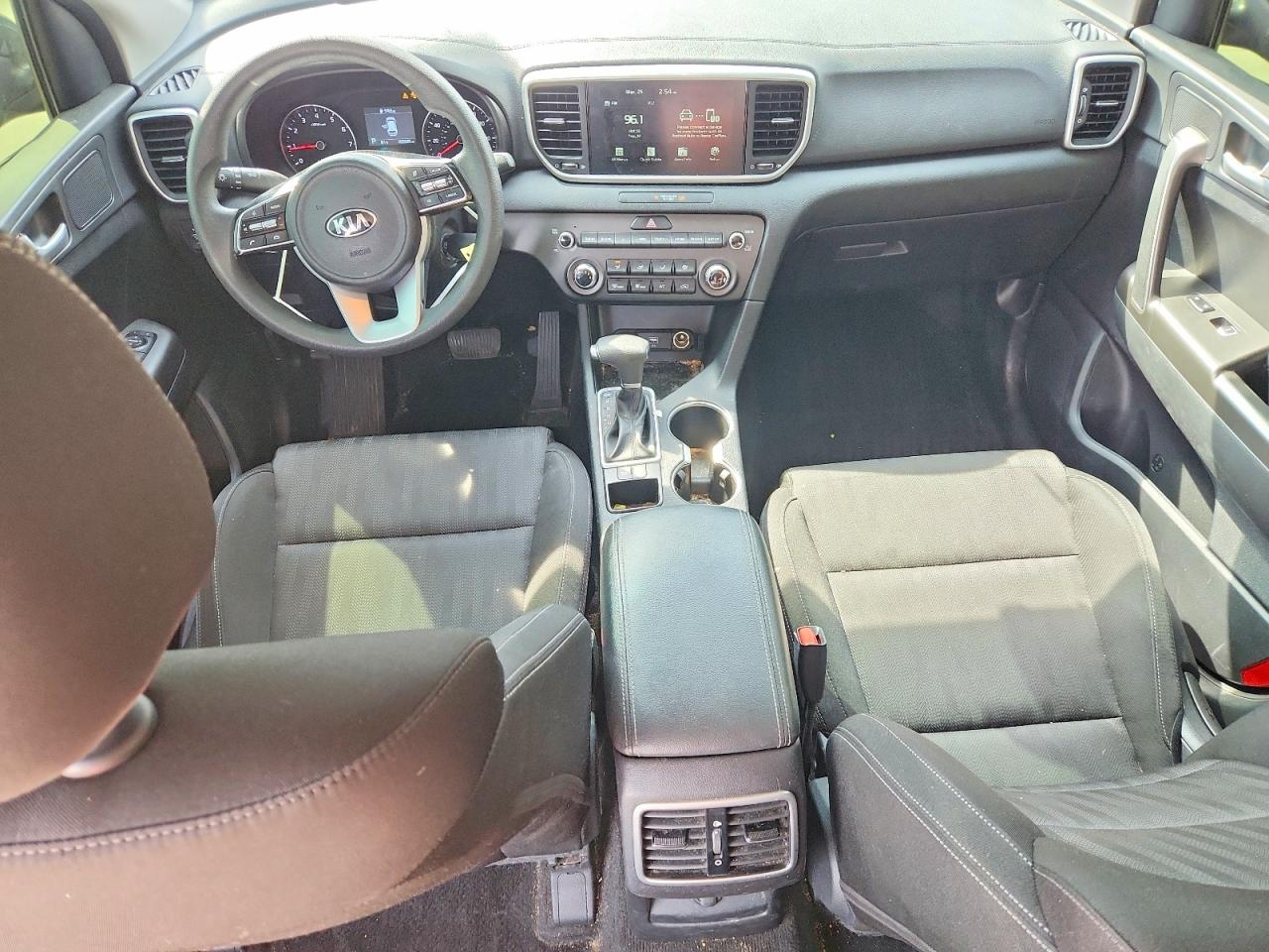 2021 Kia Sportage VIN KNDPM3AC8M7901868 photo 8