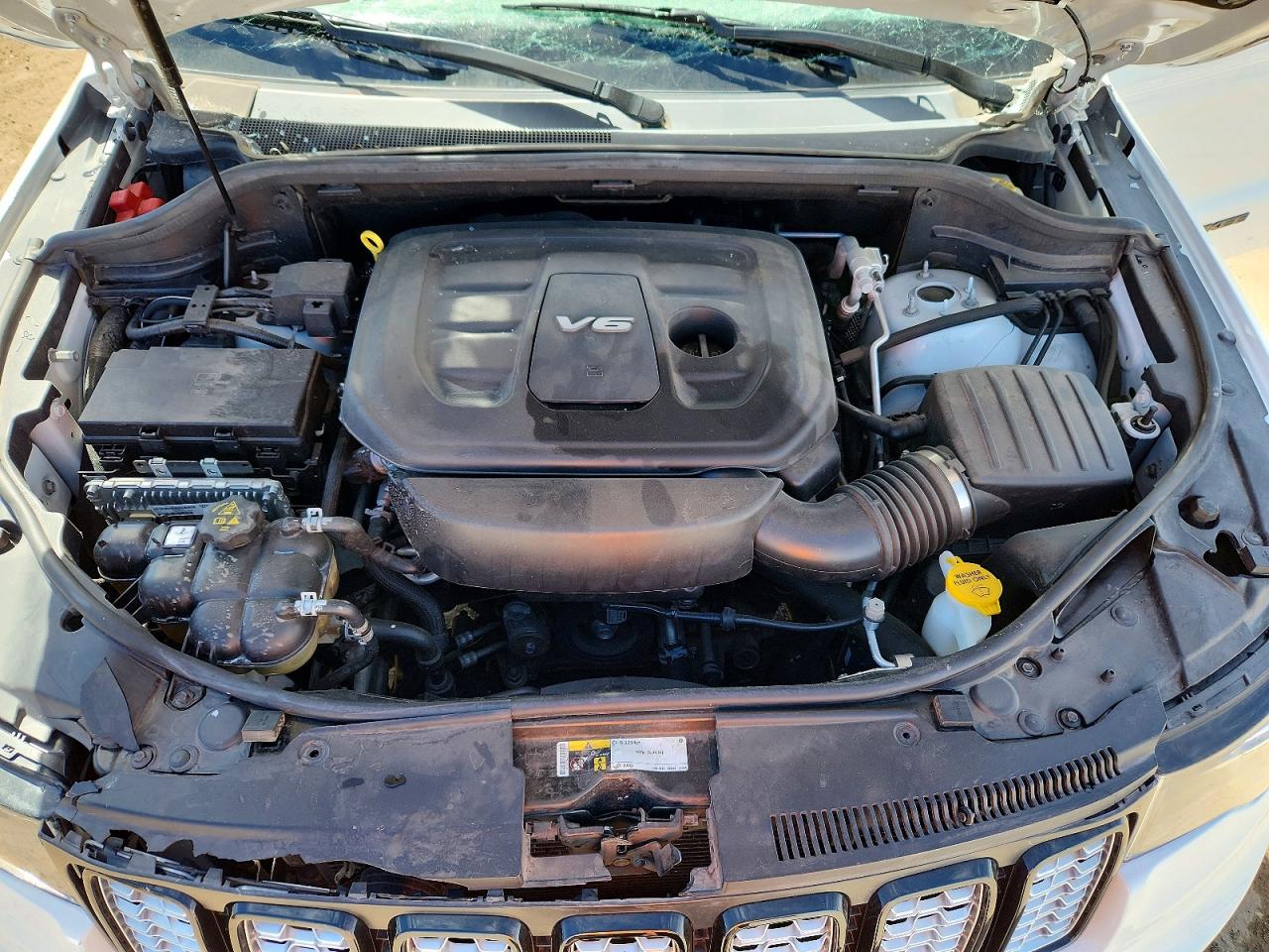 2018 Jeep Cherokee VIN 1C4RJFAGXJC436535 photo 11