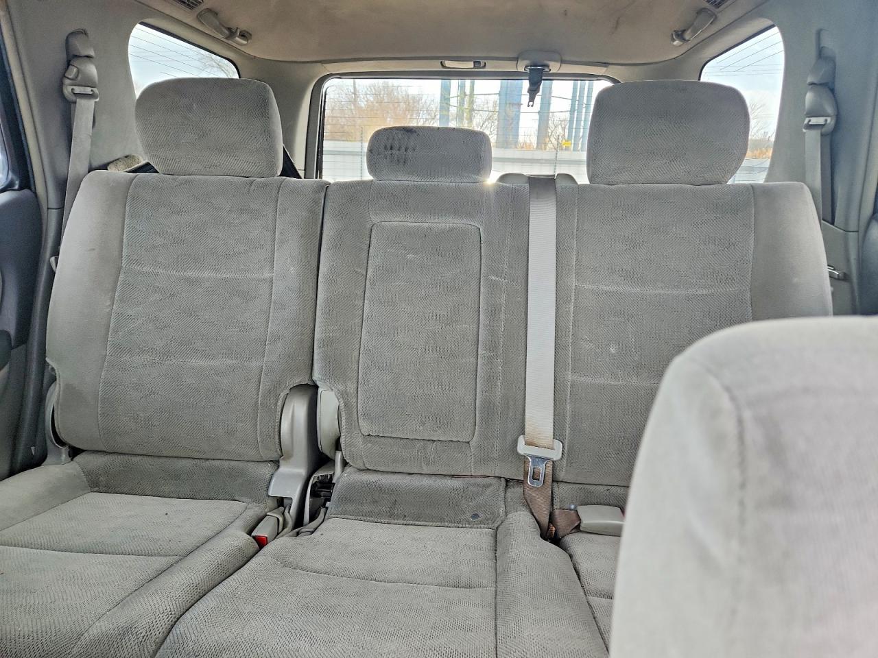 2006 Toyota Sequoia VIN 5TDBT44A56S272737 photo 10