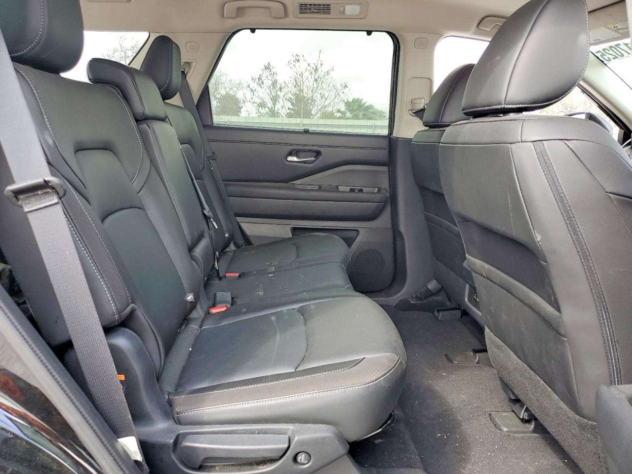2024 Nissan Pathfinder VIN 5N1DR3CA7RC299961 photo 10