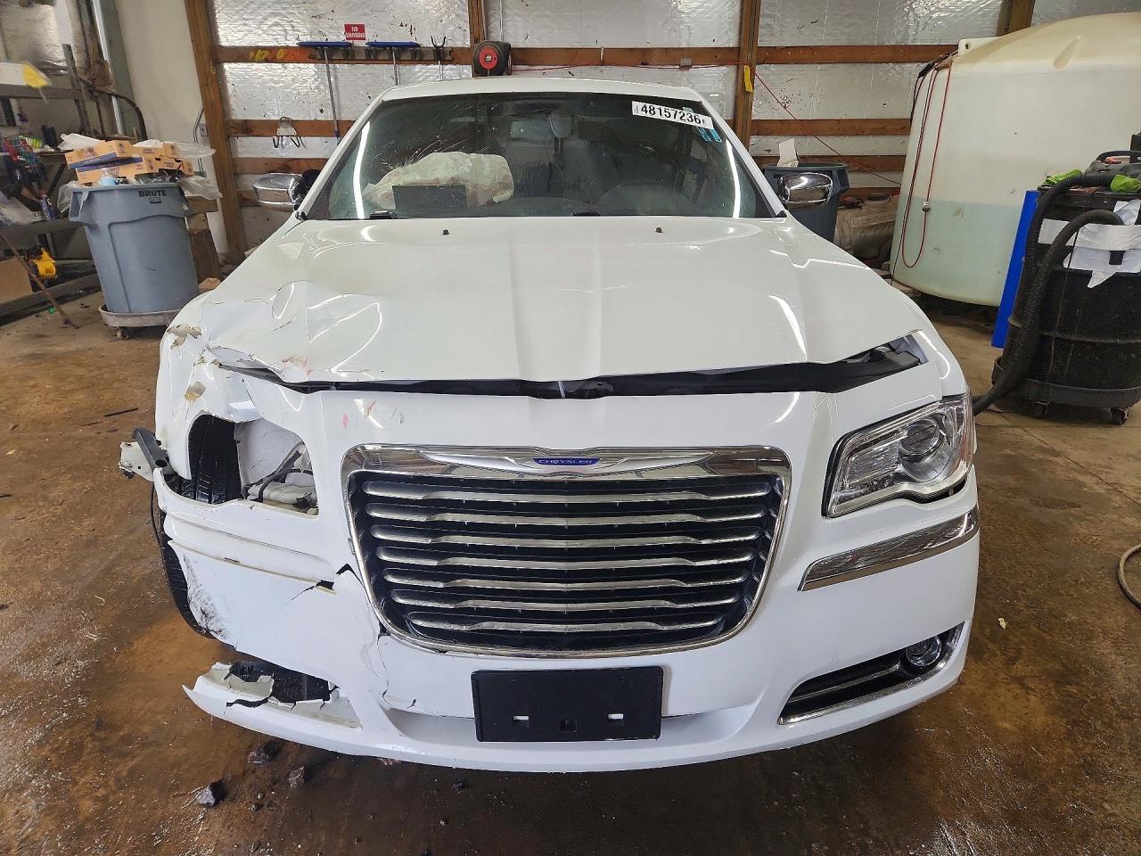 2011 Chrysler 300 VIN 2C3CA5CG6BH559345 photo 5