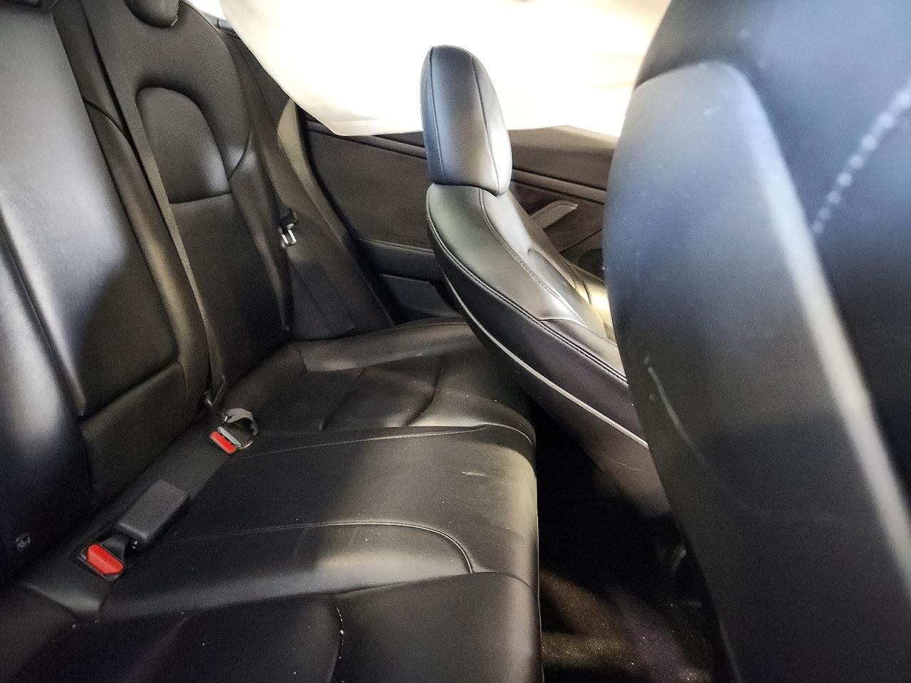 2022 Tesla Model 3 VIN 5YJ3E1EA7NF372465 photo 10