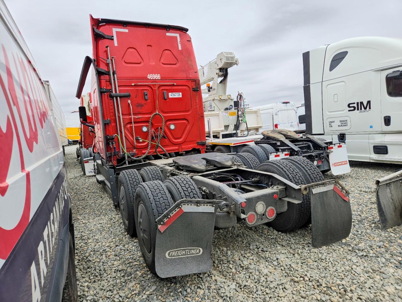2023 FREIGHTLINER All other VIN 1FUJHHDR9PLUE7198 photo 3