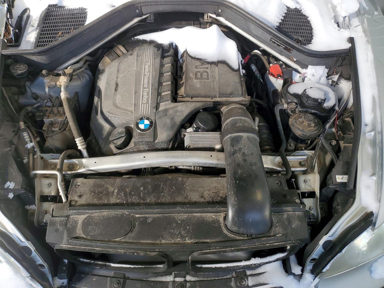 2012 BMW X5 35i 4dr VIN 5UXZV4C54CL752258 photo 11