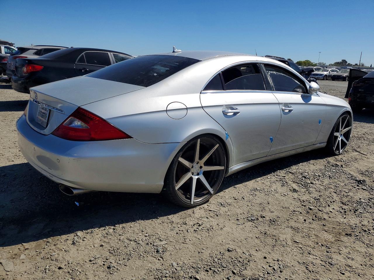 2008 Mercedes-Benz Cls-class VIN WDDDJ72X18A124338 photo 3