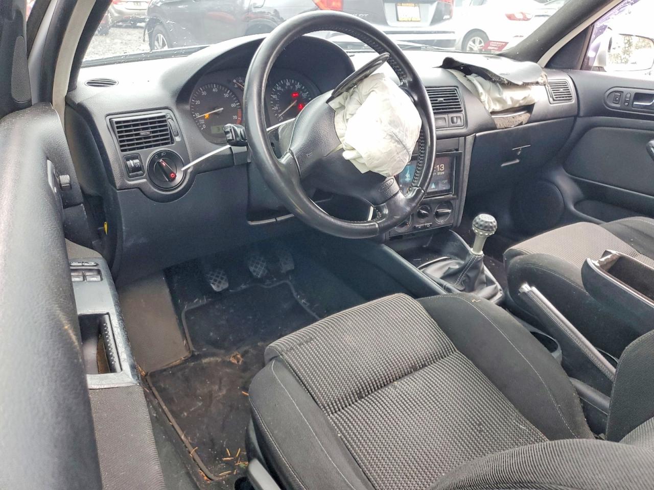 2004 Volkswagen Gti VIN 9BWDE61JX44030060 photo 8