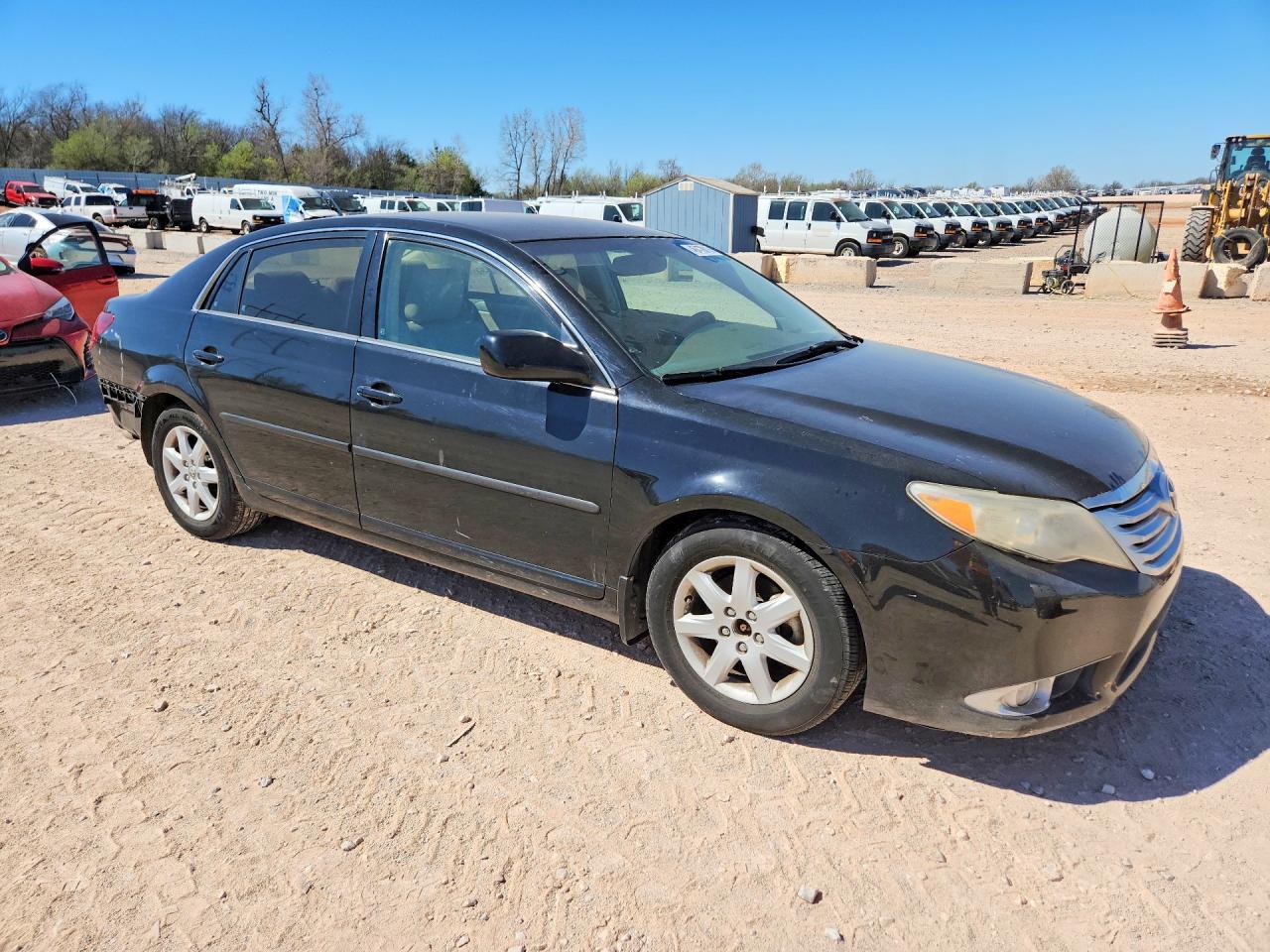 2010 TOYOTA Avalon VIN 4T1BK3DB9AU355920 photo 4