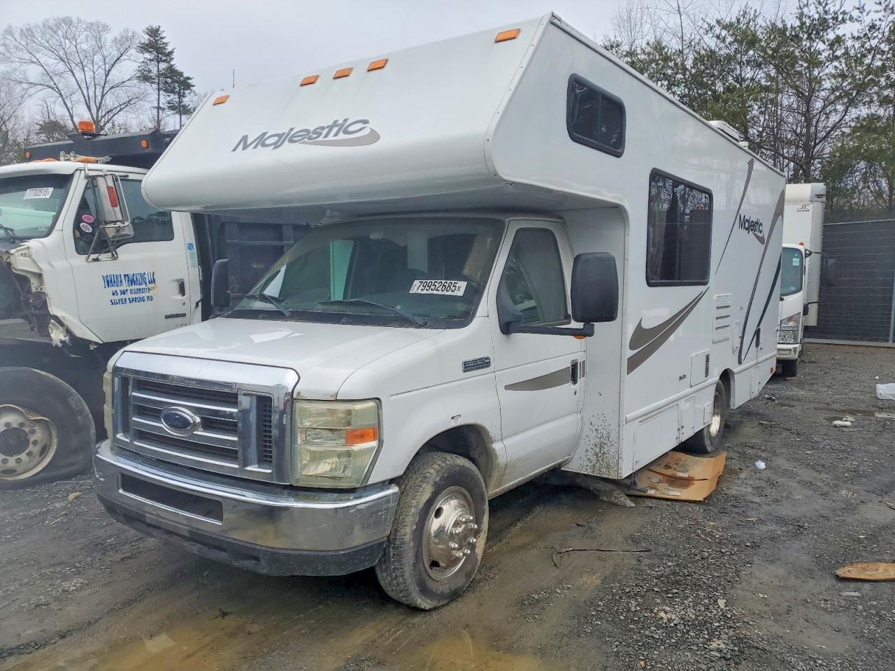 2008 Ford Econoline VIN 1FDWE35L88DB06776 photo 2