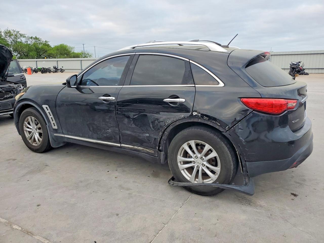 2010 INFINITI Fx35 VIN JN8AS1MW9AM851182 photo 2