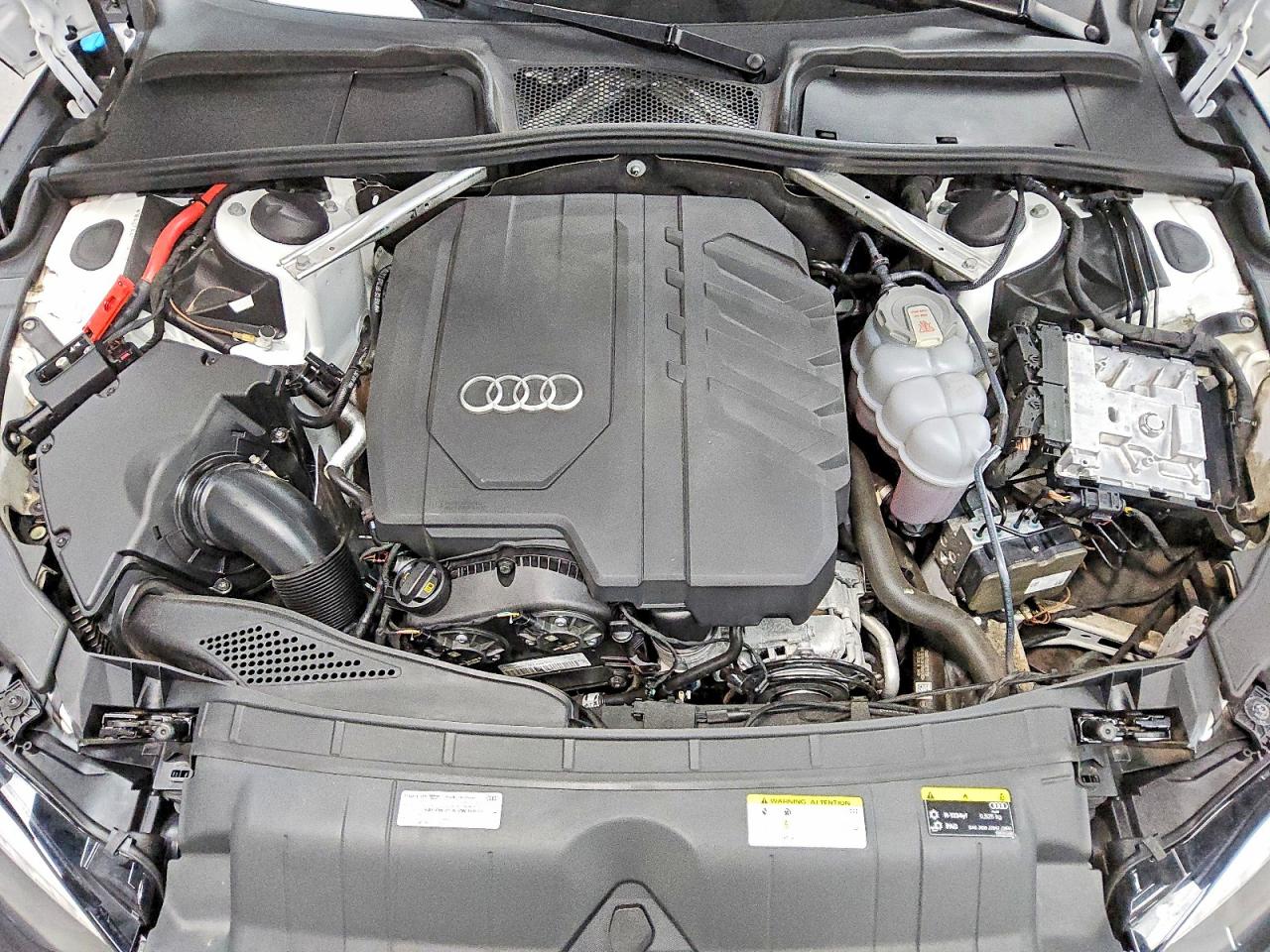 2021 Audi A5 VIN WAUTAAF58MA012431 photo 11