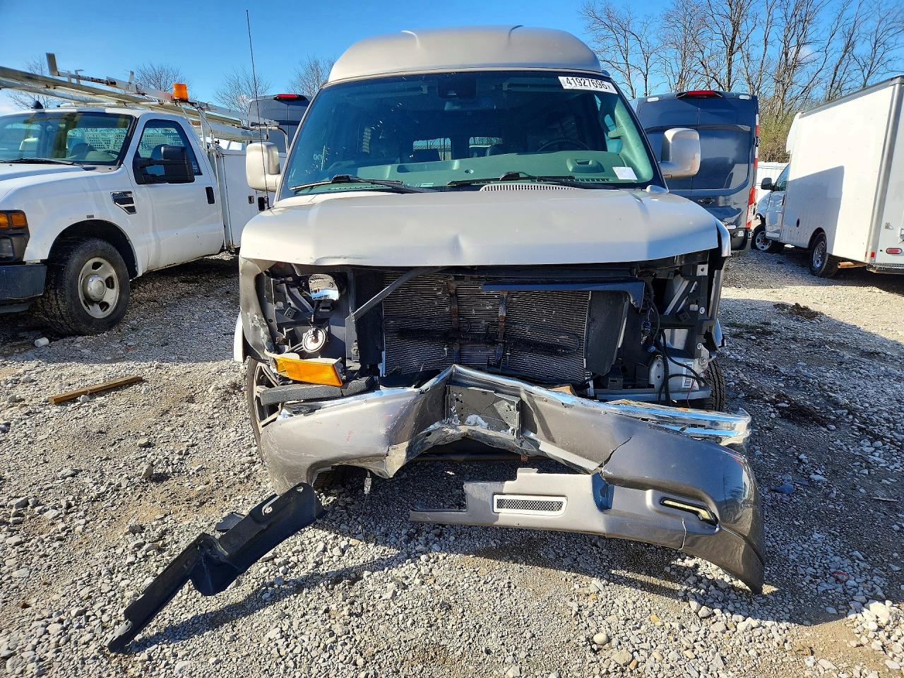 2020 GMC Savana VIN 1GTW7BFG5L1262505 photo 5