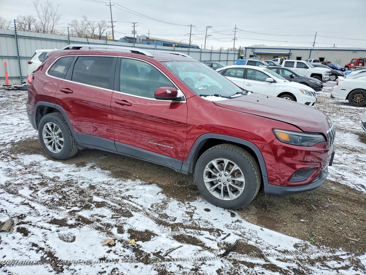 2019 Jeep Cherokee VIN 1C4PJMLB8KD323496 photo 4