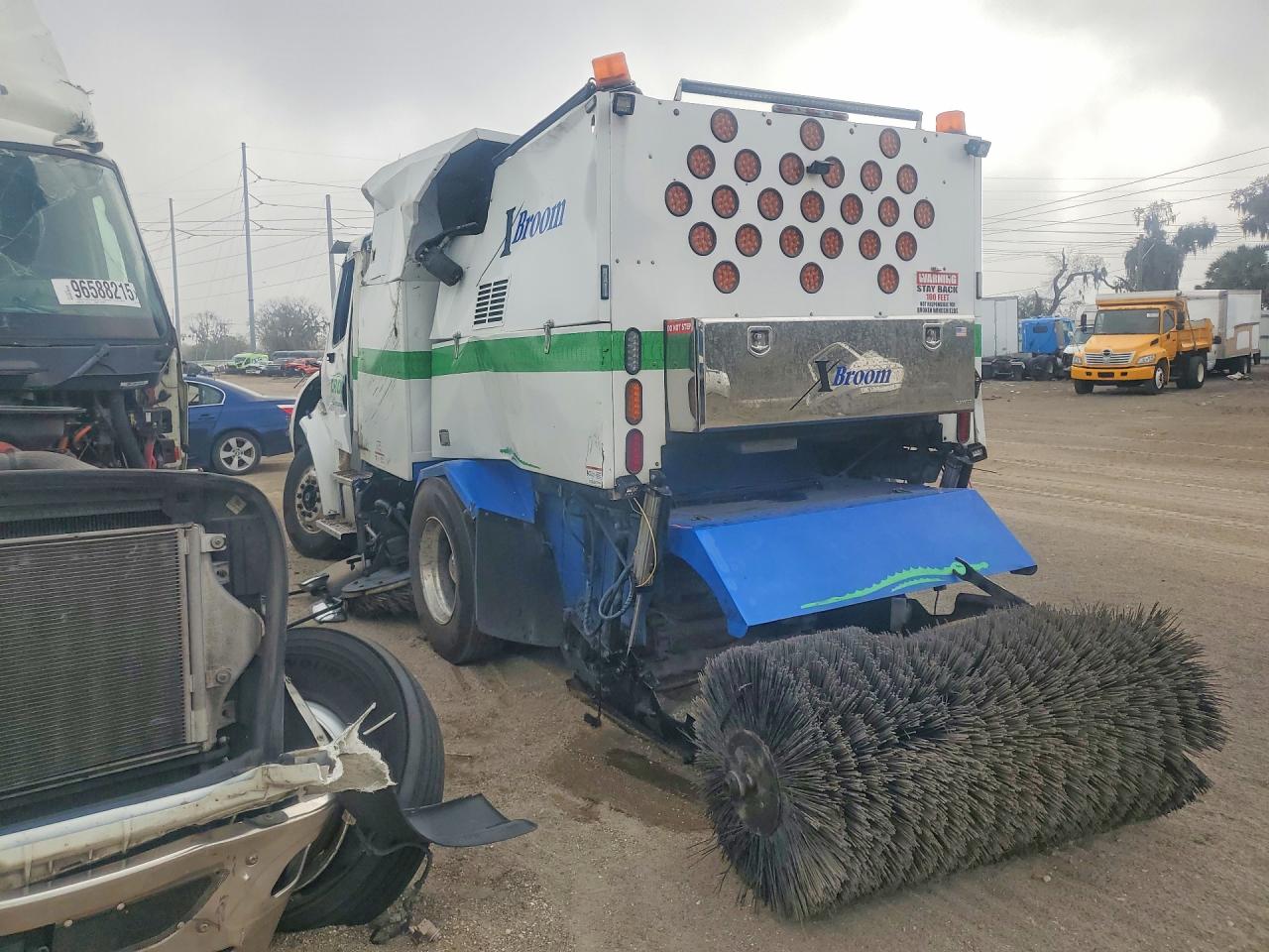 2024 FREIGHTLINER All other VIN 1FVACWFE3RHVH5984 photo 2