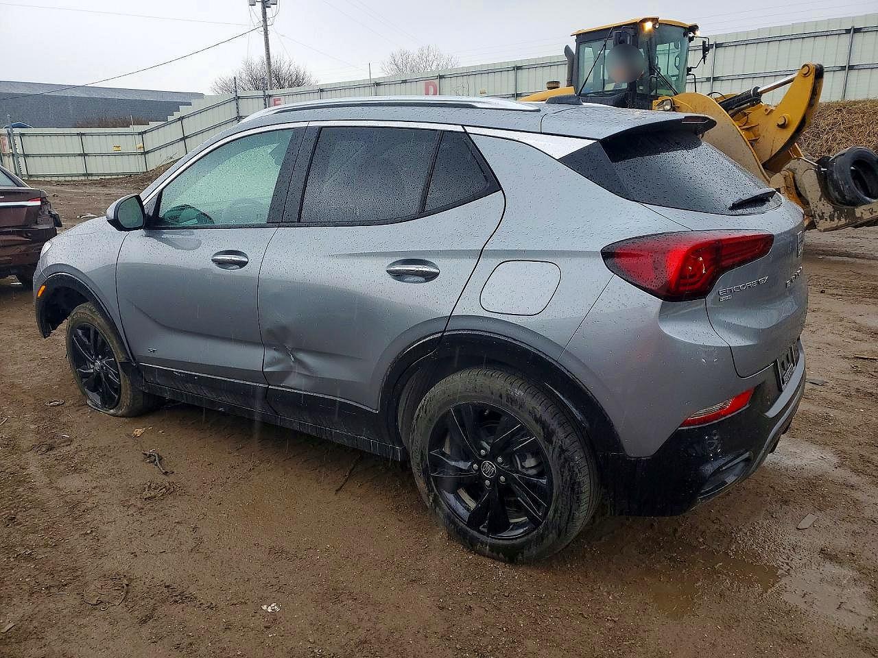 2025 Buick Encore VIN KL4AMESL7SB155868 photo 2