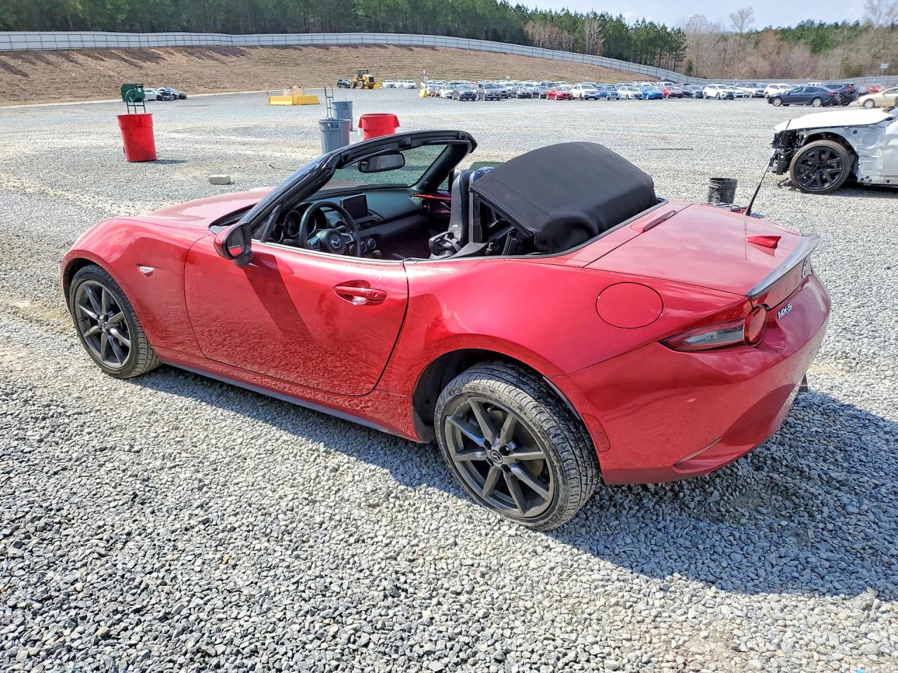 2016 Mazda Mx5 VIN JM1NDAD7XG0114007 photo 2