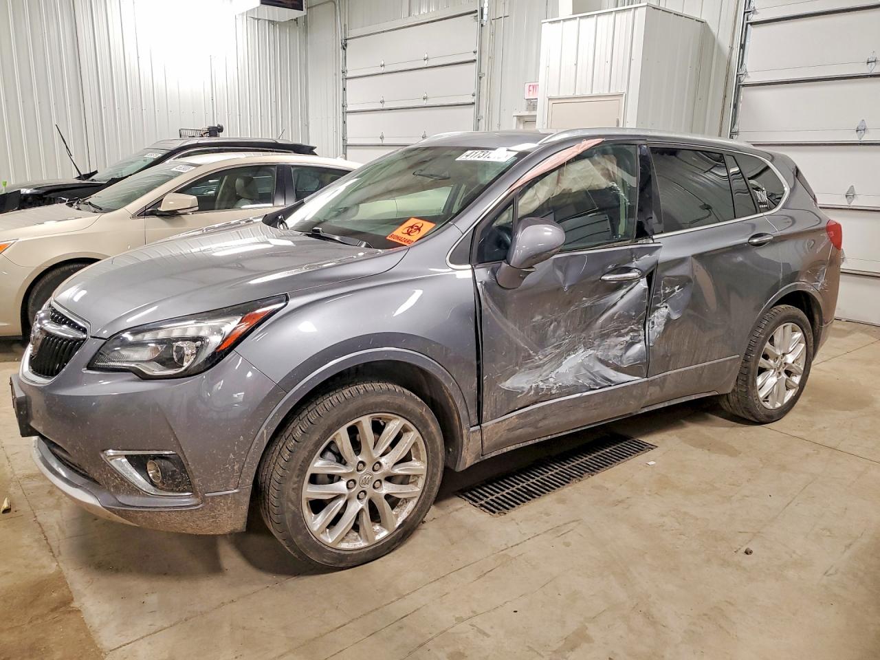 2020 Envision VIN LRBFX3SX6LD125405 photo 1