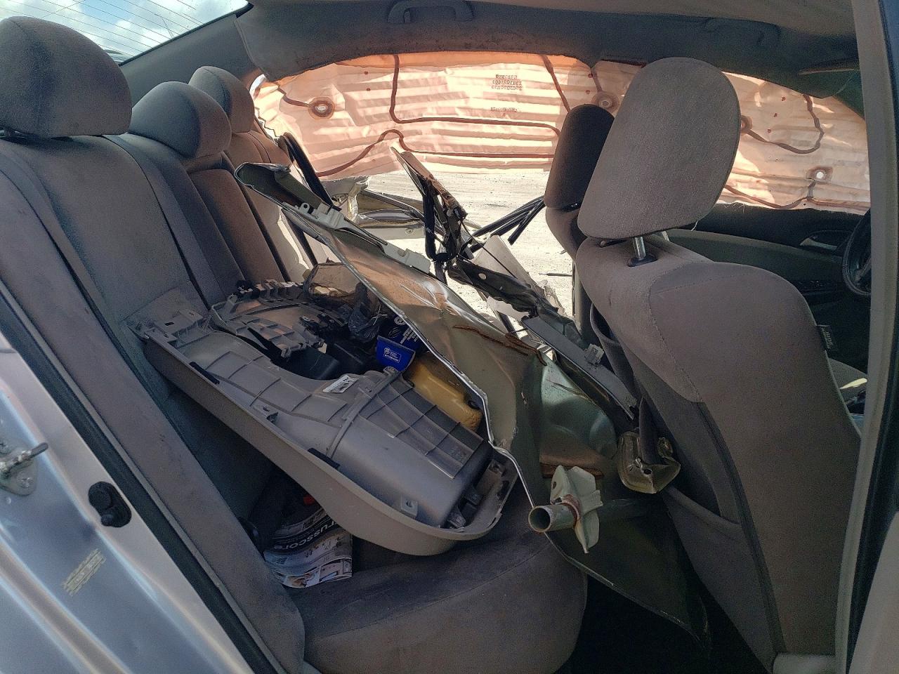 2009 Honda Accord lx VIN 1HGCP26309A138362 photo 10