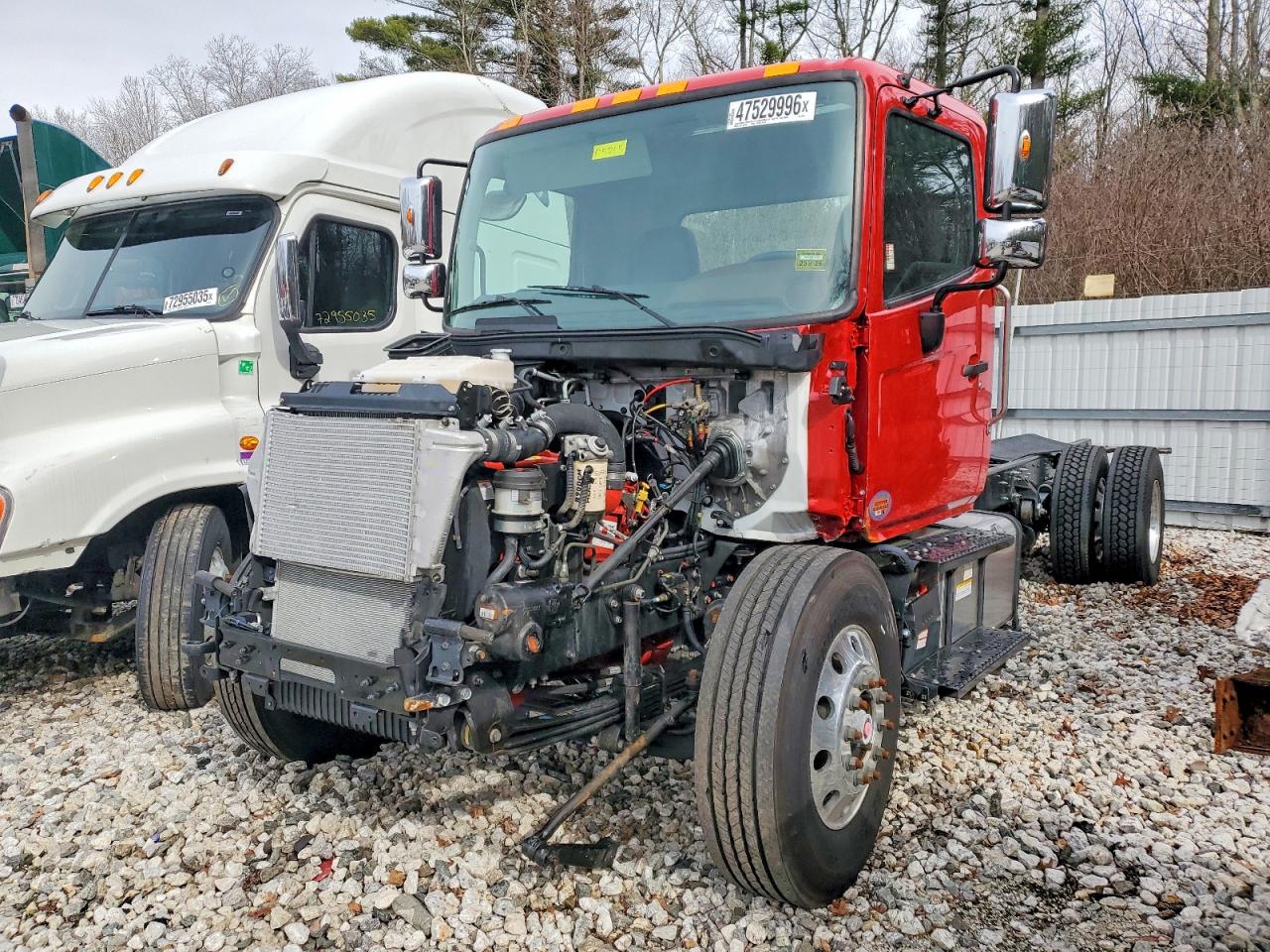 2026 HINO All other VIN 5PVNV7GMXT5T50011 photo 2