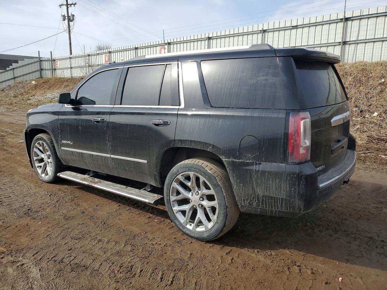 2018 GMC Yukon VIN 1GKS2CKJXJR280408 photo 2