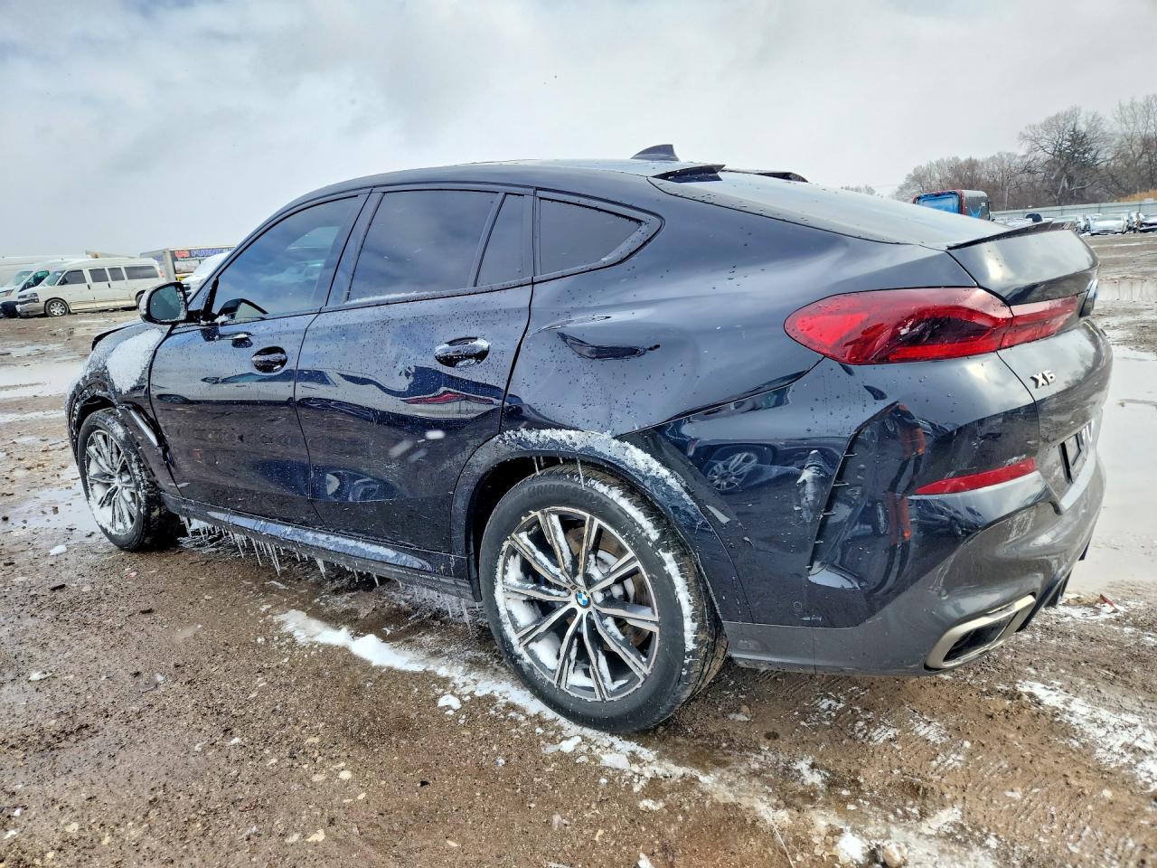 2020 BMW X6 VIN 5UXCY8C00L9D66297 photo 2