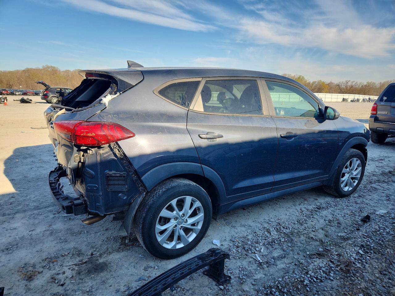 2019 Hyundai Tucson VIN KM8J23A43KU066731 photo 3
