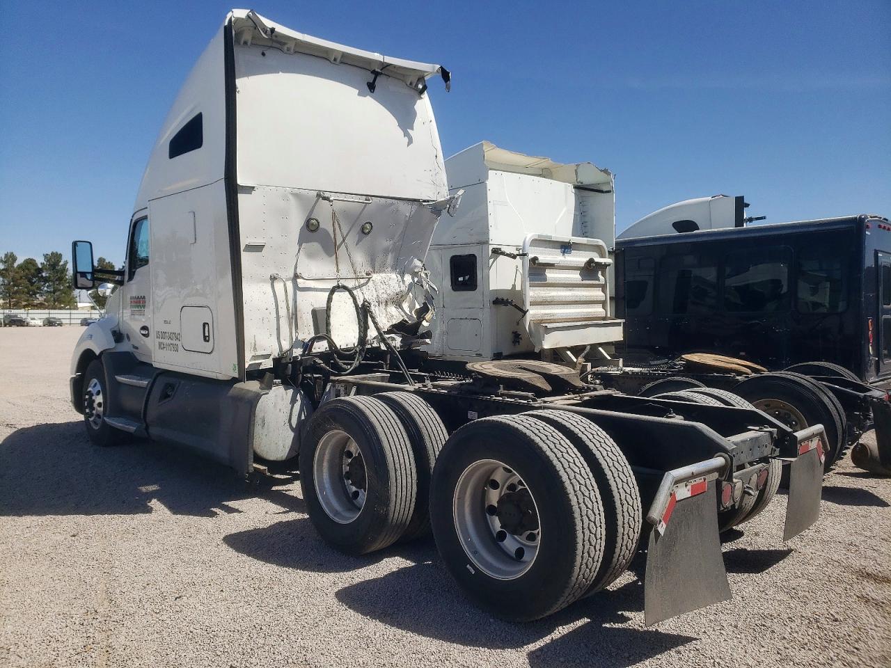 2019 KENWORTH All other VIN 1XKYDP9X9KJ299229 photo 3