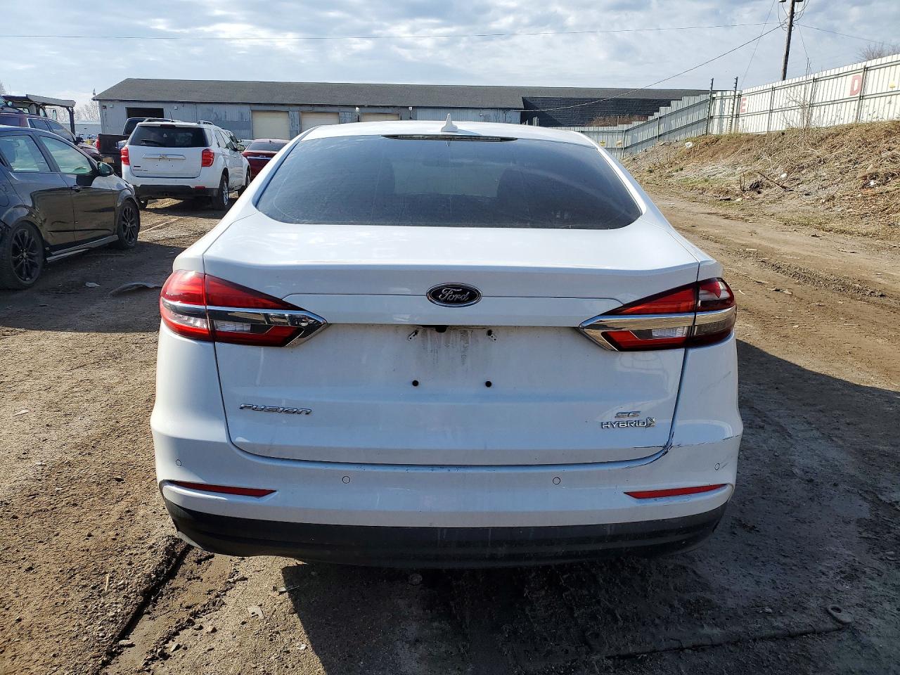 2019 Fusion VIN 3FA6P0LU7KR265446 photo 6