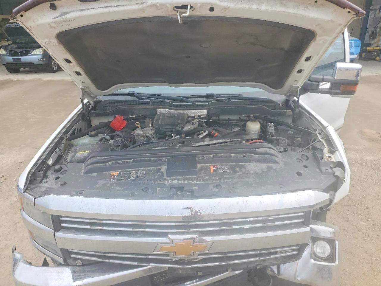 2015 Chevrolet All models VIN 1GC1KWE80FF504456 photo 11