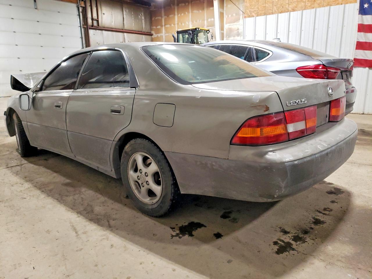 1998 LEXUS Es 300 bas VIN JT8BF28G5W0136202 photo 2