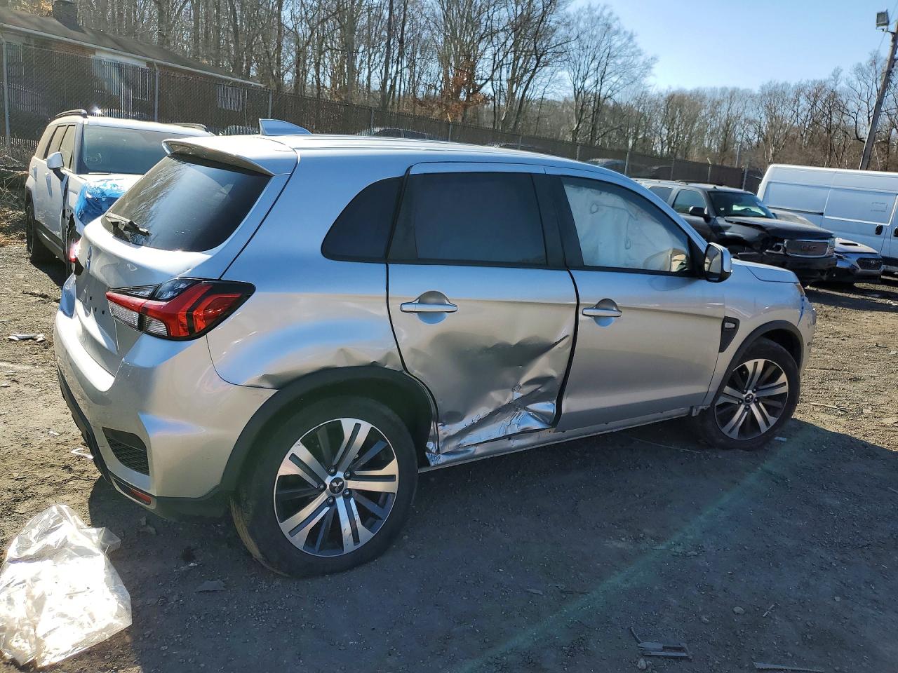 2020 Mitsubishi Outlander VIN JA4AP3AU6LU029402 photo 3