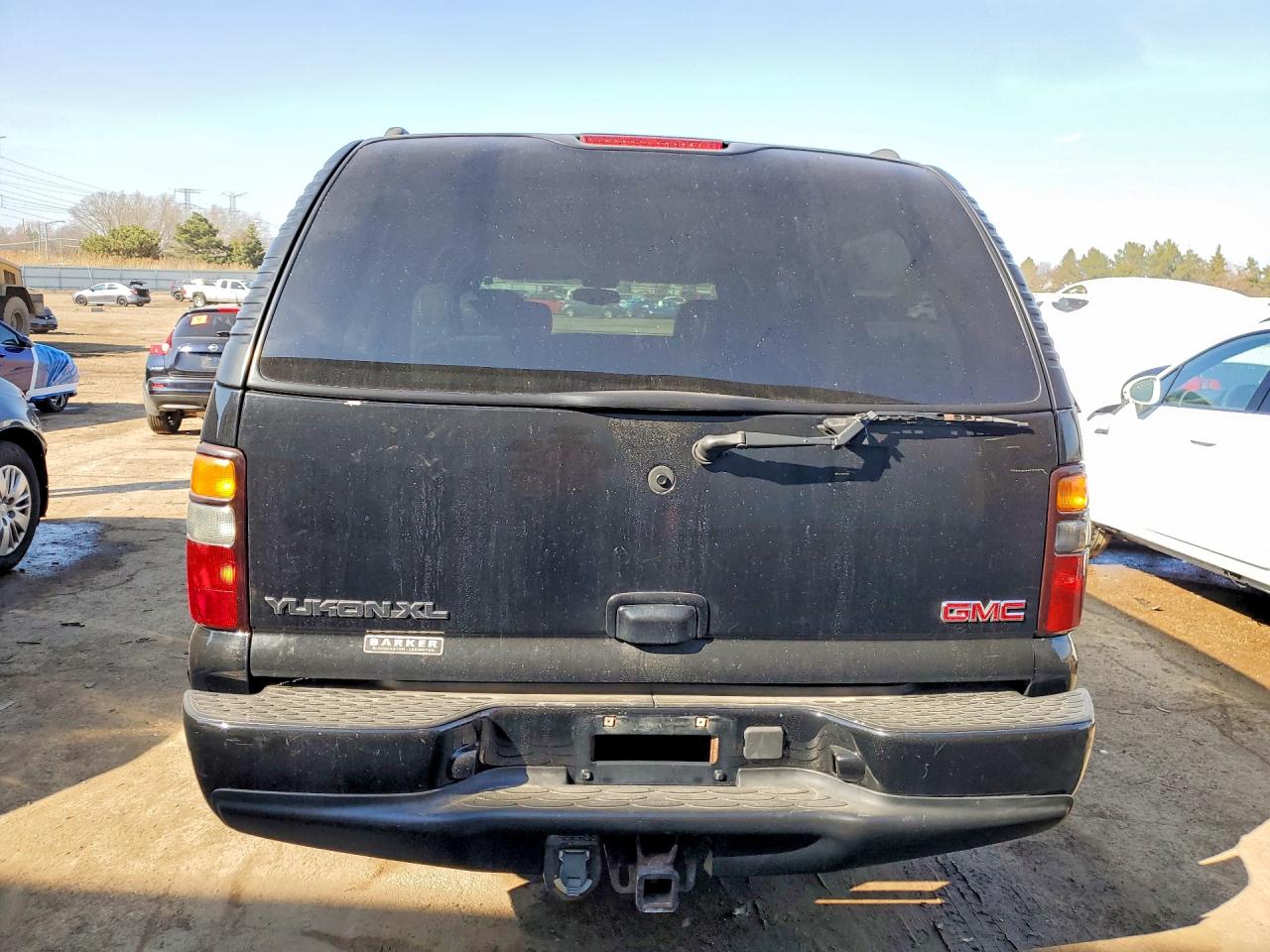 2005 GMC Yukon VIN 1GKFK66U35J212186 photo 6