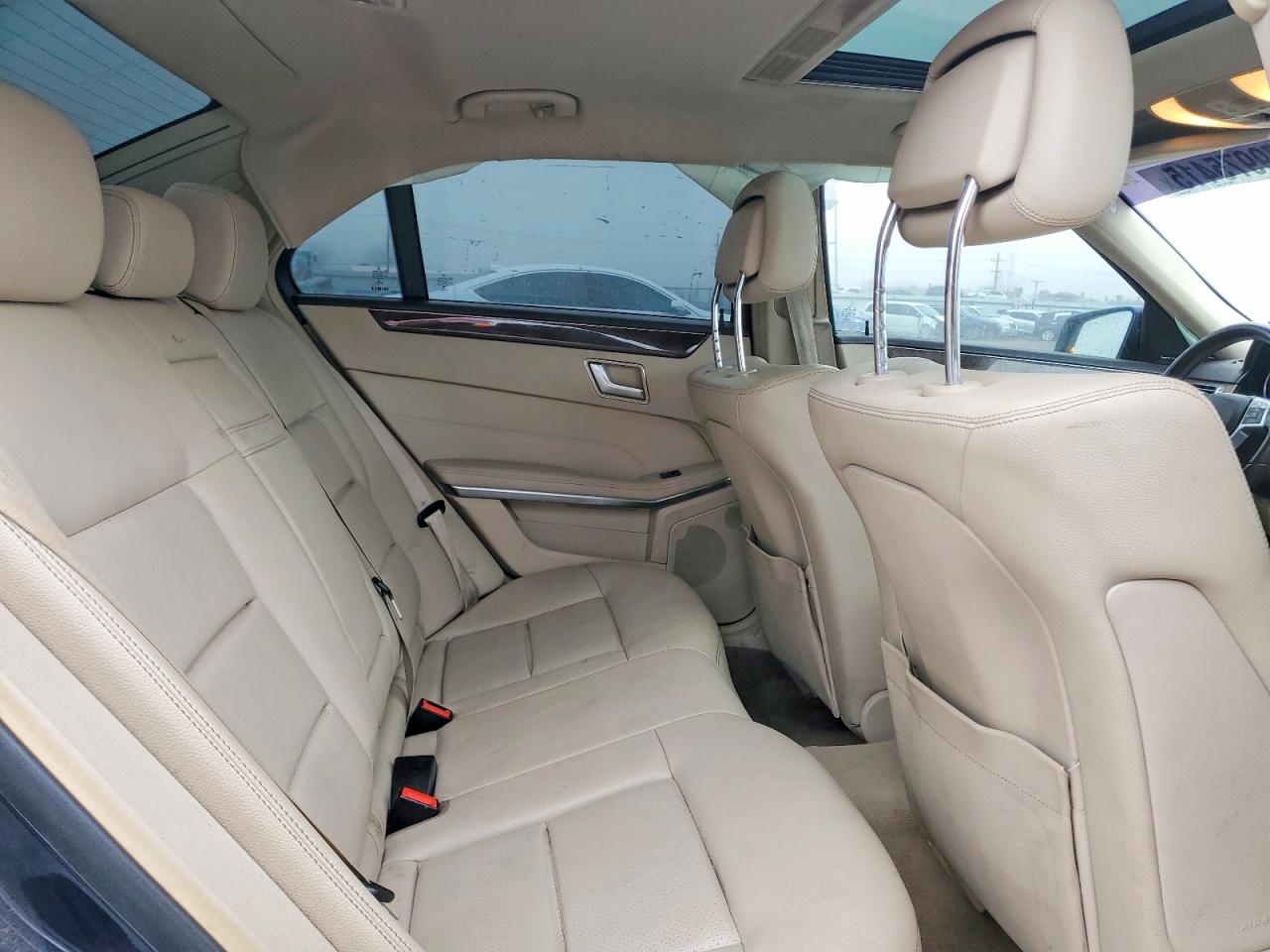 2014 Mercedes-Benz E-class VIN WDDHF8JB8EA905125 photo 10