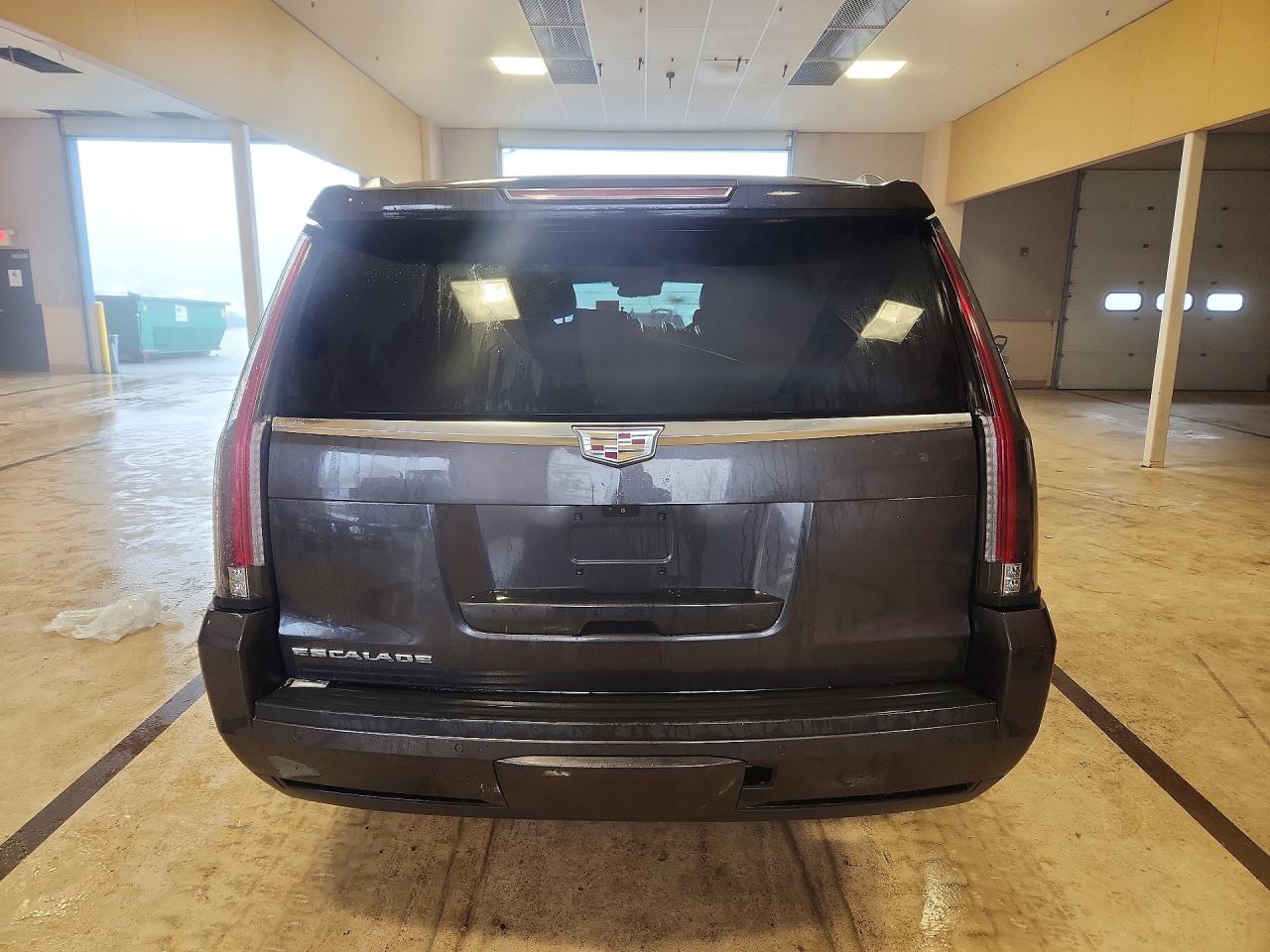 2017 Cadillac Escalade VIN 1GYS4JKJ2HR362194 photo 6