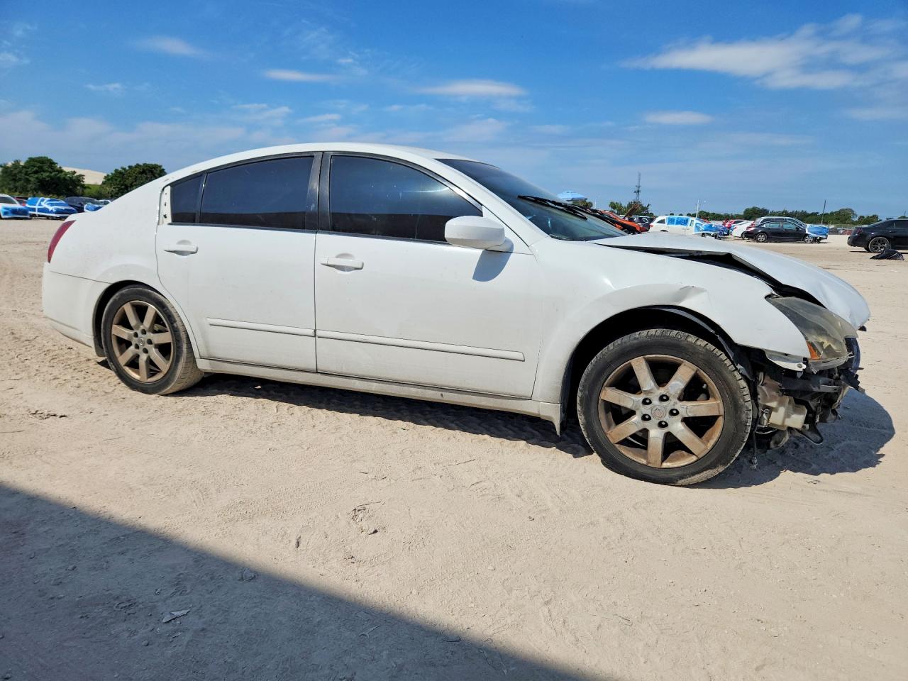 2004 Nissan Maxima VIN 1N4BA41E54C918635 photo 4