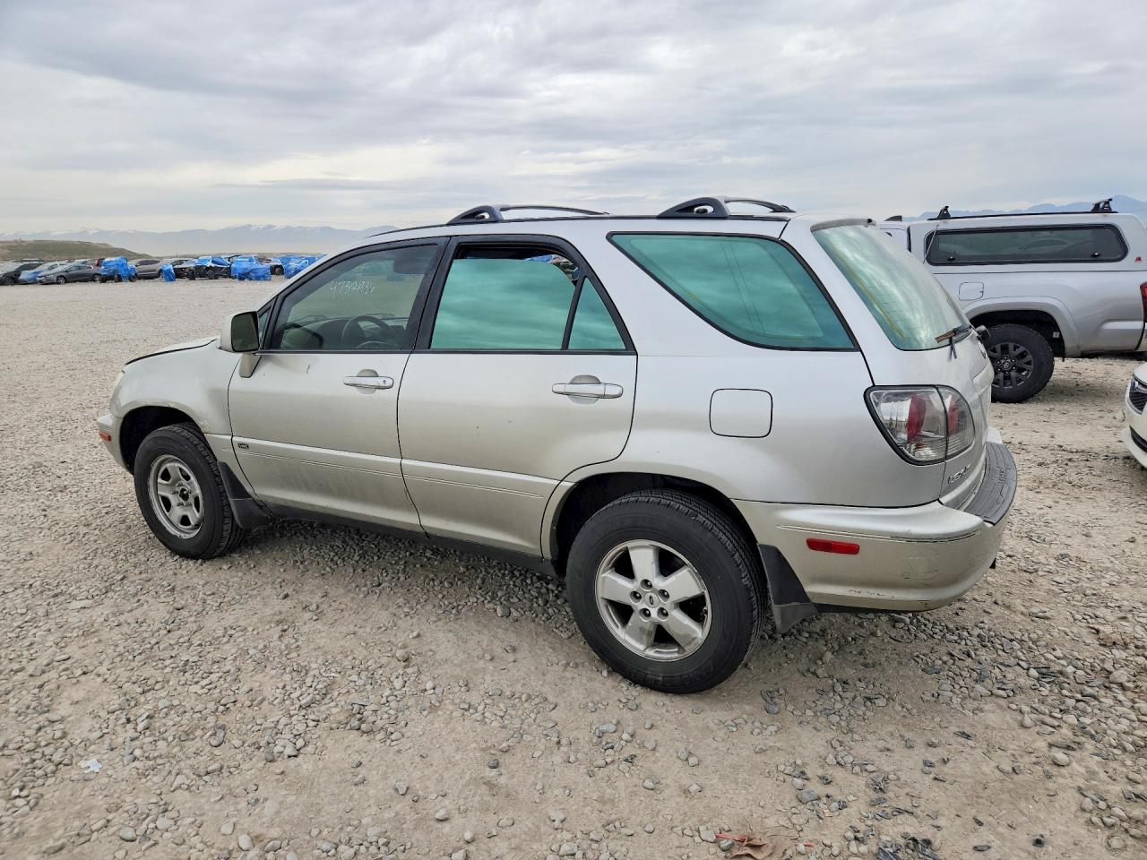 2002 Lexus Rx350 VIN JTJHF10U820285993 photo 2