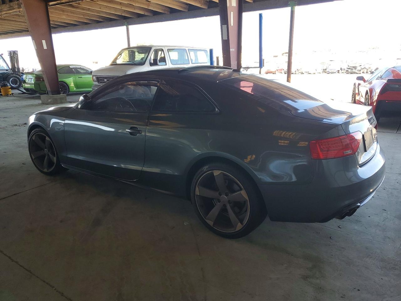 2015 Audi A5 VIN WAUWFAFR5FA035038 photo 2