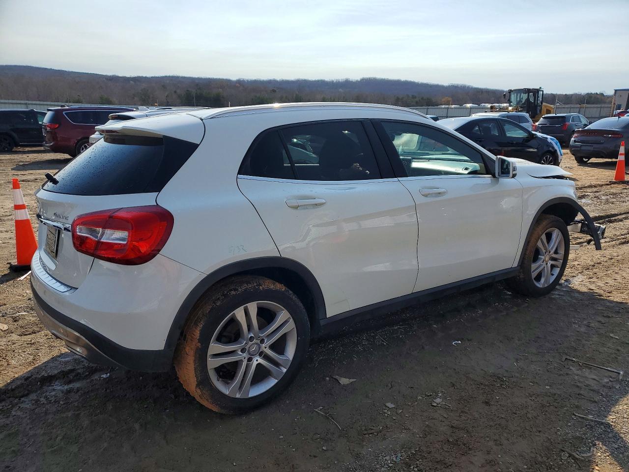 2016 Mercedes-Benz Gla-class VIN WDCTG4GB9GJ254151 photo 3