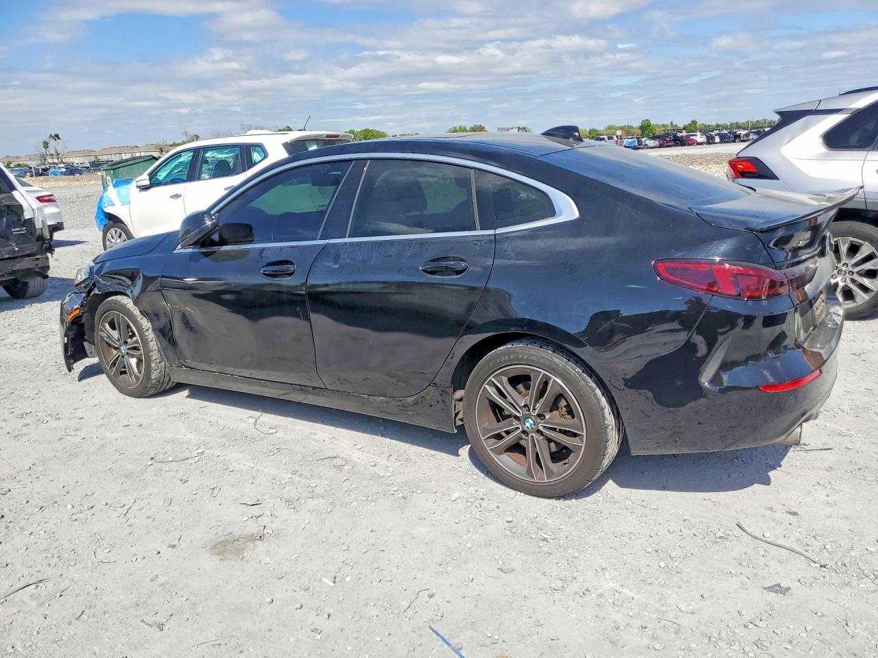 2021 BMW 2 series VIN WBA73AK0XM7H63763 photo 2