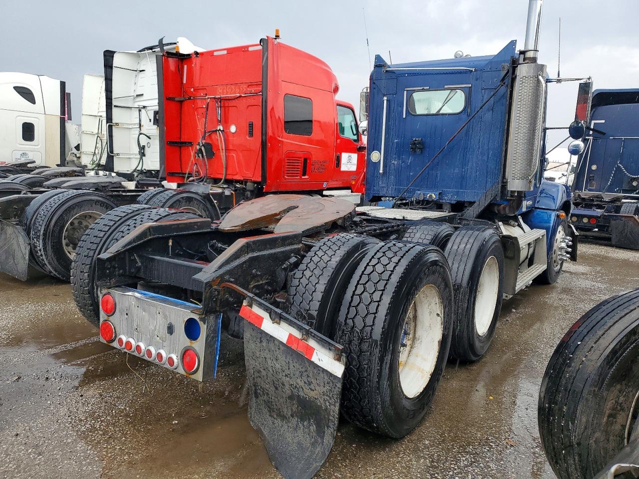 2002 FREIGHTLINER All other VIN 1FUJACAS52LJ79634 photo 4