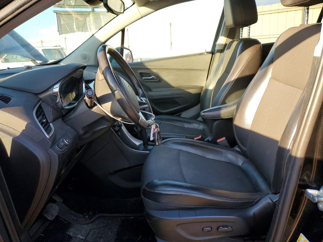 2018 Chev Trax VIN 3GNCJPSB6JL420200 photo 7