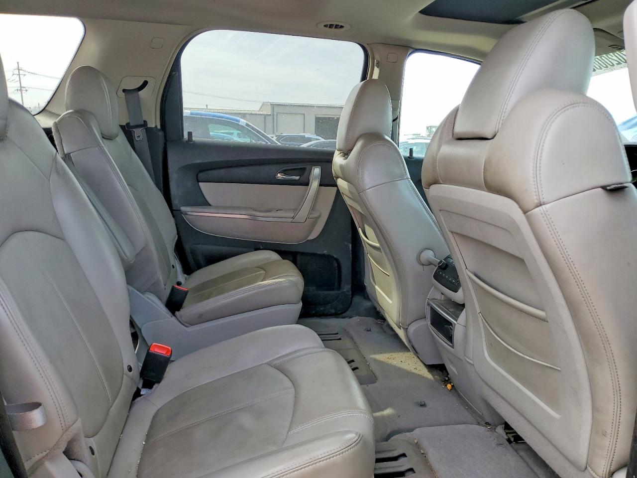 2008 GMC Acadia VIN 1GKEV237X8J299115 photo 11