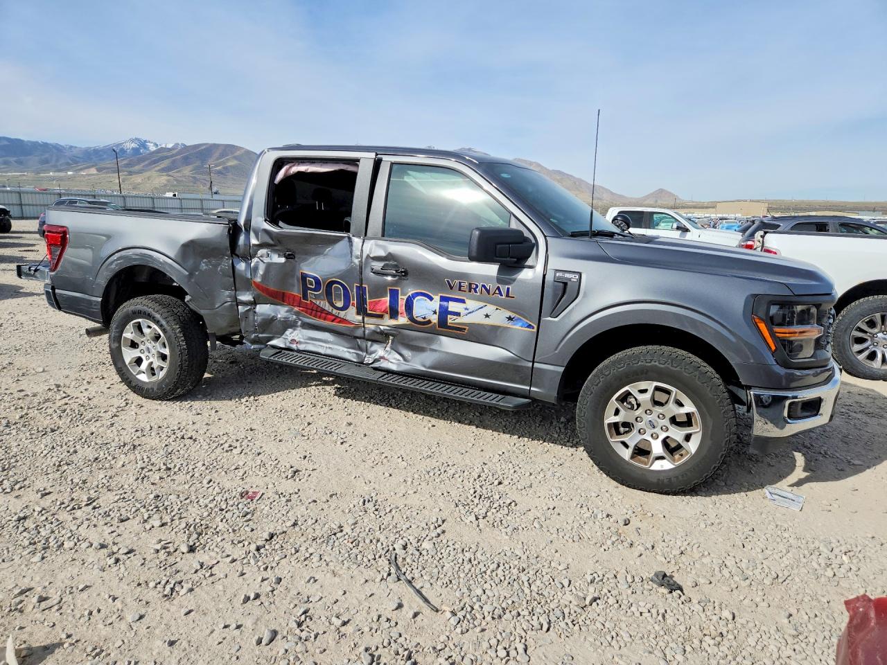 2025 Ford F150 VIN 1FTFW1P88SKD90900 photo 4