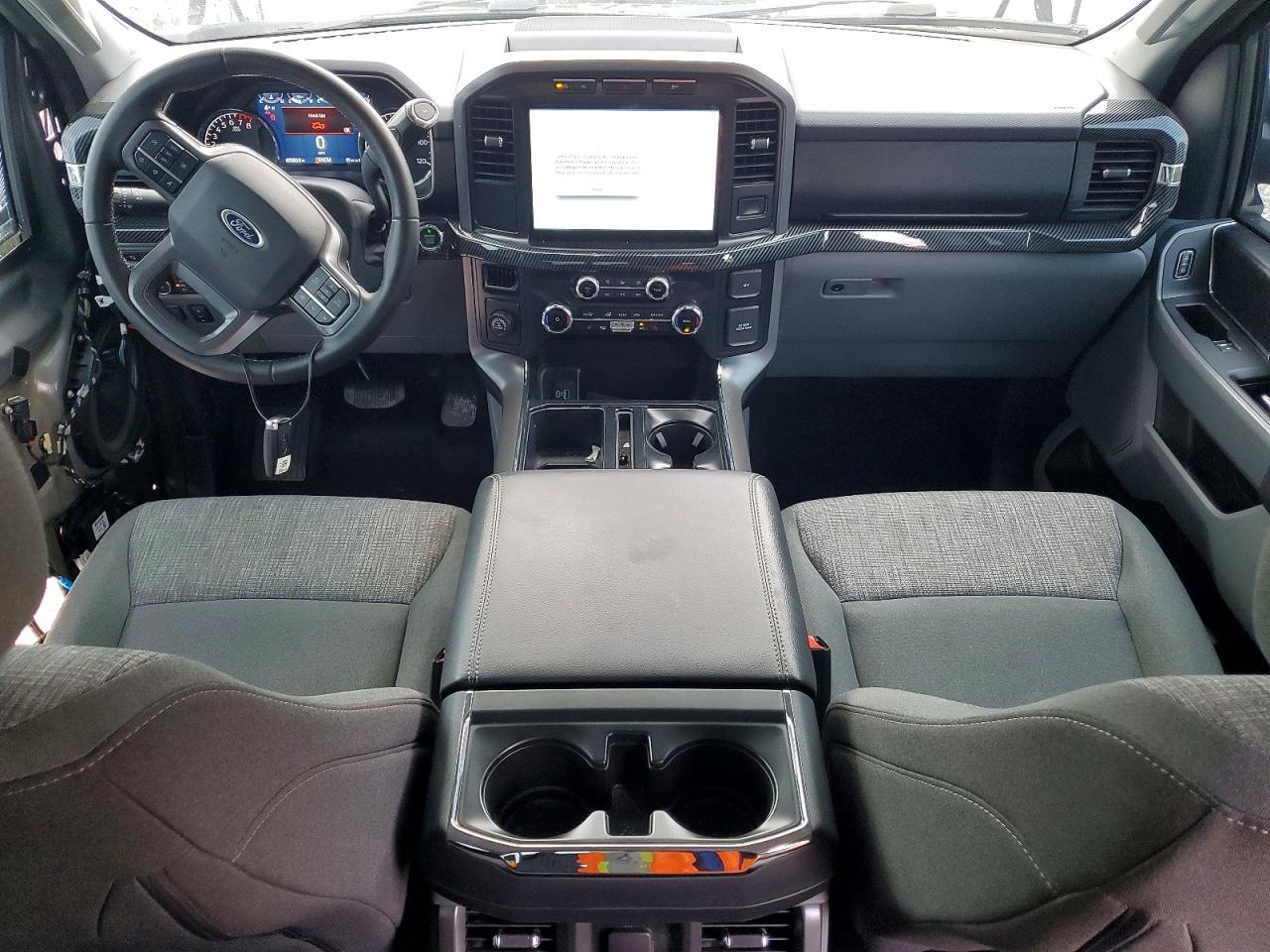 2023 Ford F150 VIN 1FTEW1C56PKF43935 photo 8