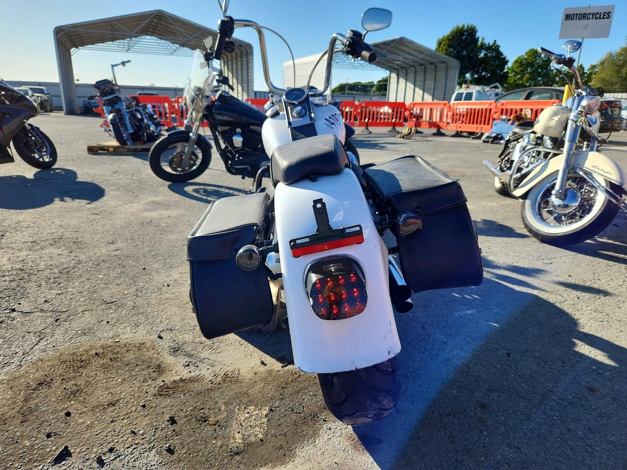 2011 HARLEY Fl VIN 1HD1JN511BB040190 photo 4