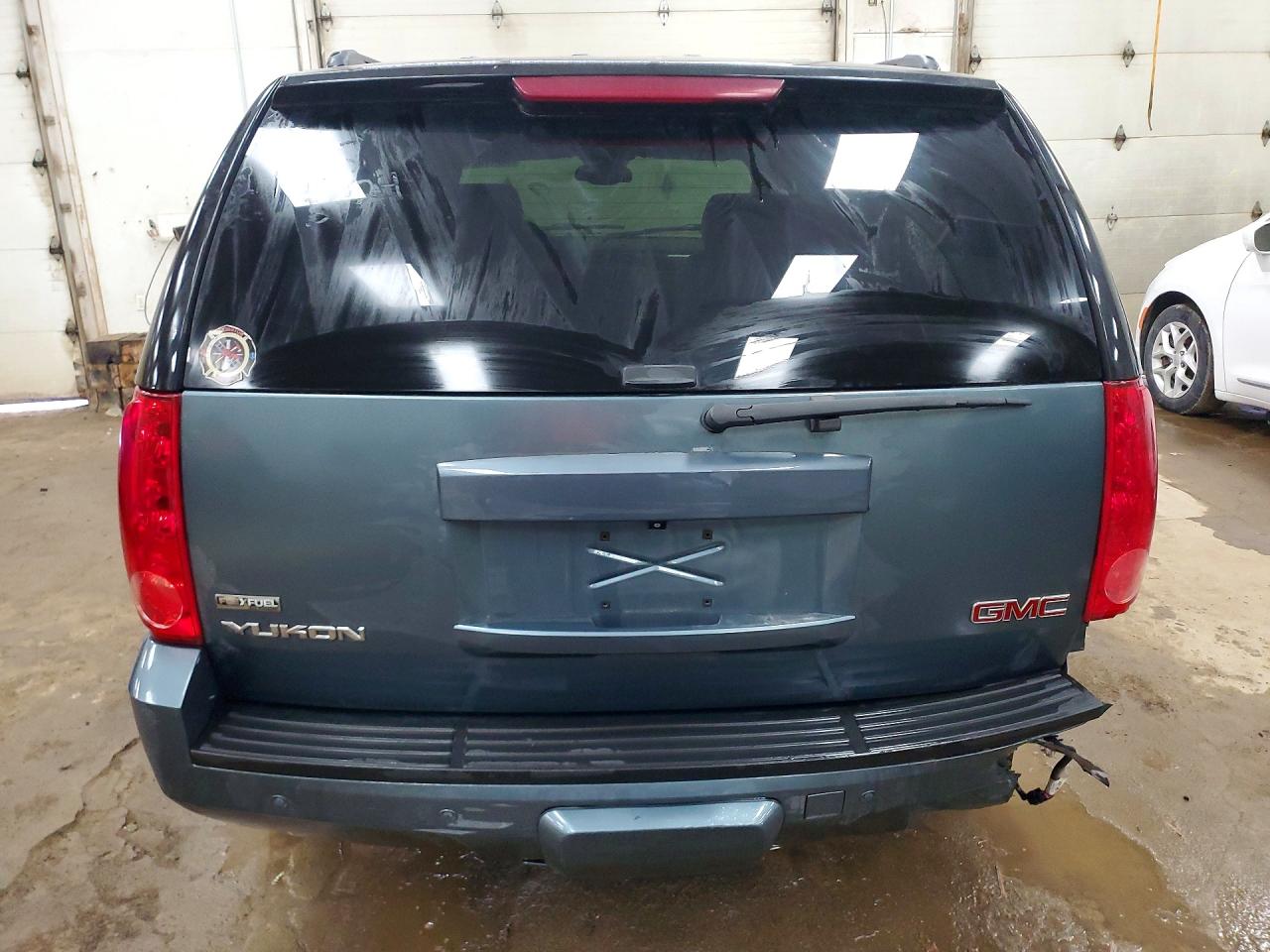 2009 GMC Yukon VIN 1GKFK33069R255251 photo 6