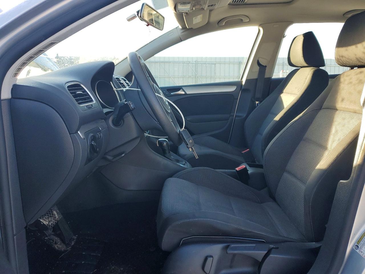 2011 Volkswagen Golf VIN WVWDA7AJXBW275521 photo 7