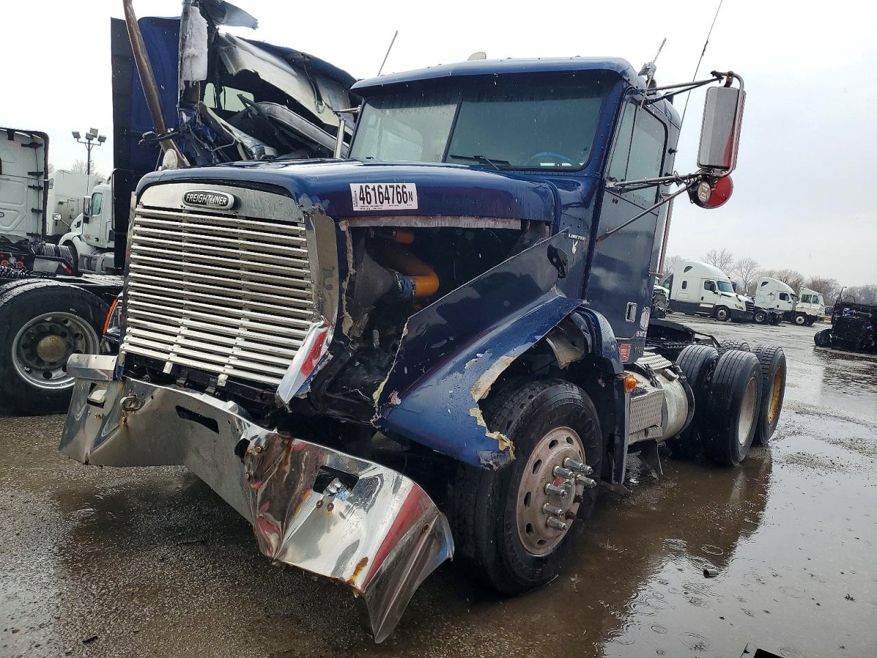 2002 FREIGHTLINER All other VIN 1FUJACAS52LJ79634 photo 2